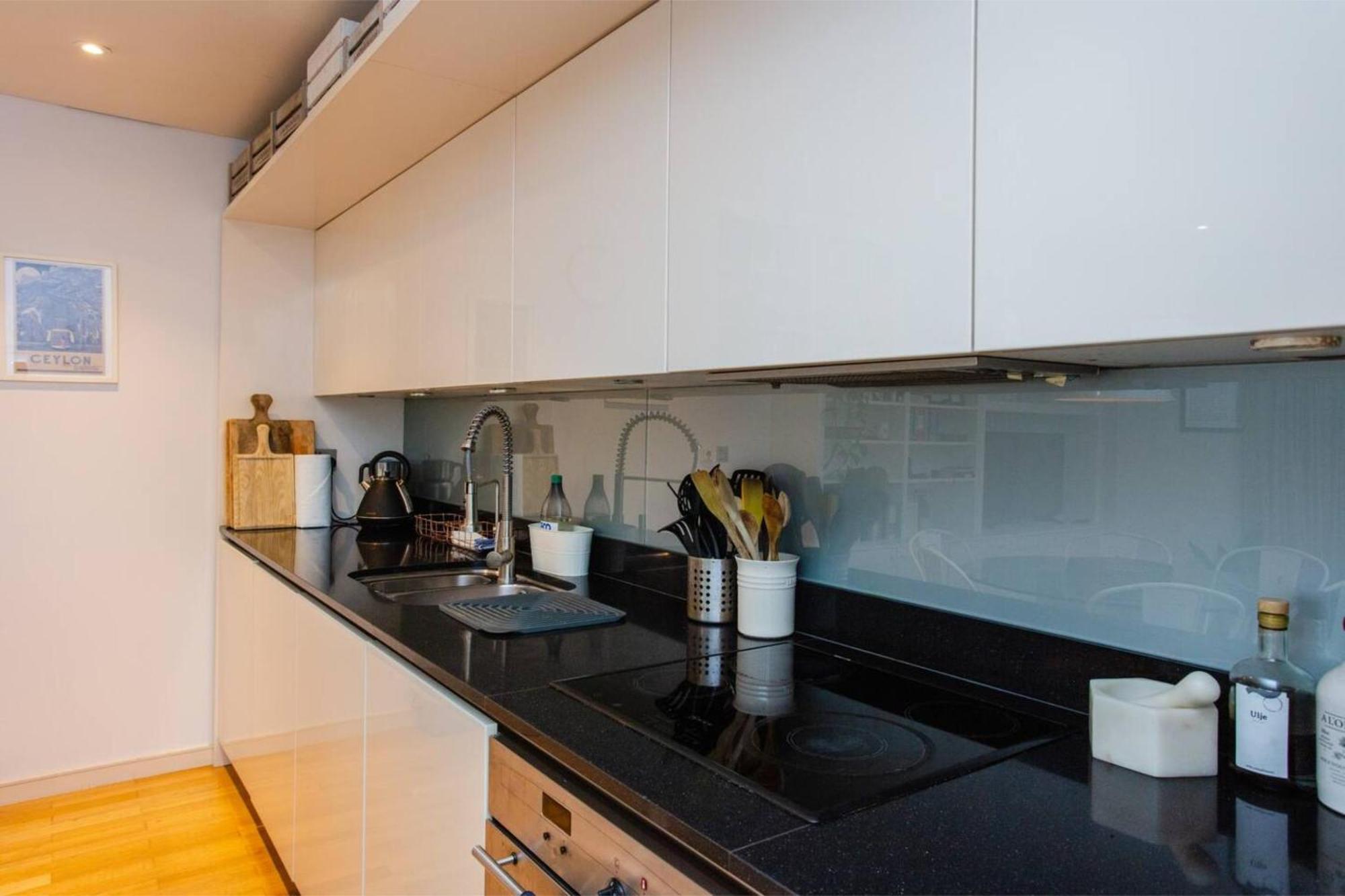 Modern 3 Bedroom Apartment In Paddington لندن المظهر الخارجي الصورة