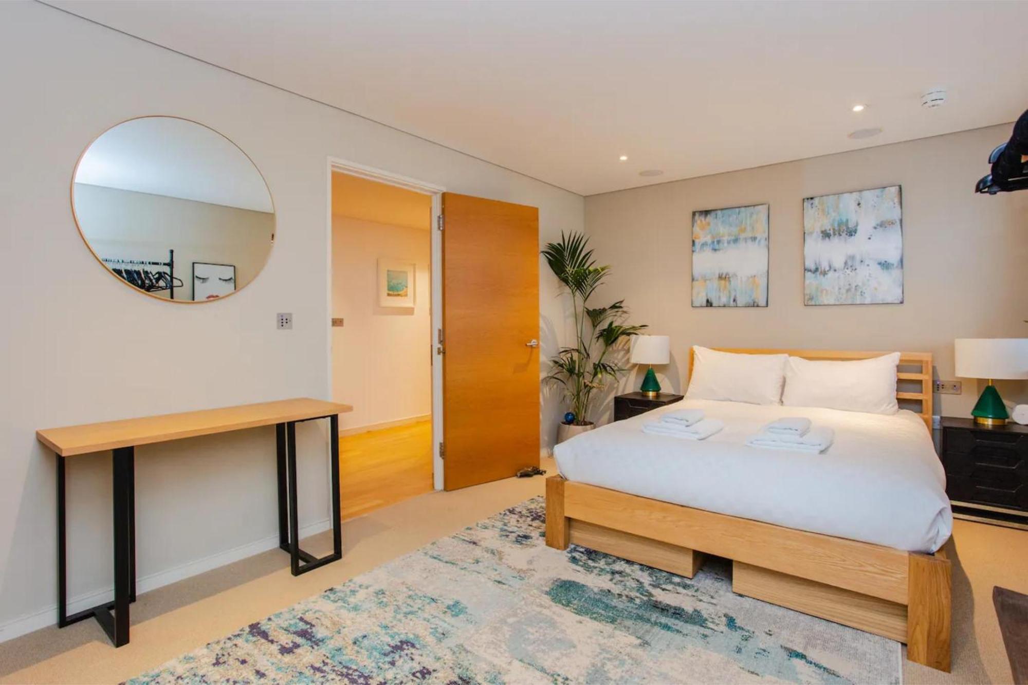 Modern 3 Bedroom Apartment In Paddington لندن المظهر الخارجي الصورة