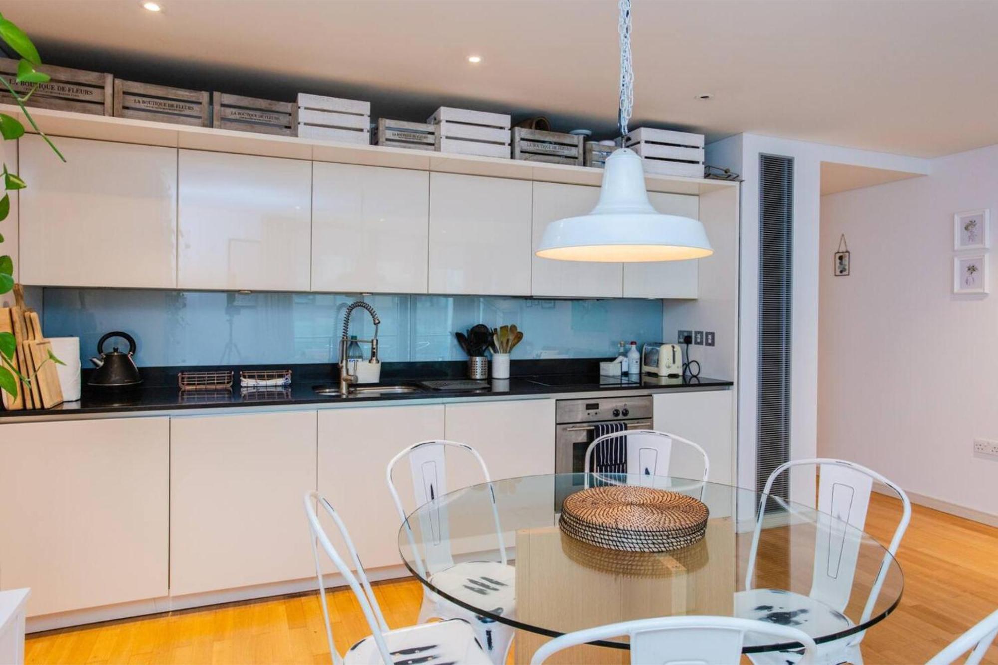 Modern 3 Bedroom Apartment In Paddington لندن المظهر الخارجي الصورة