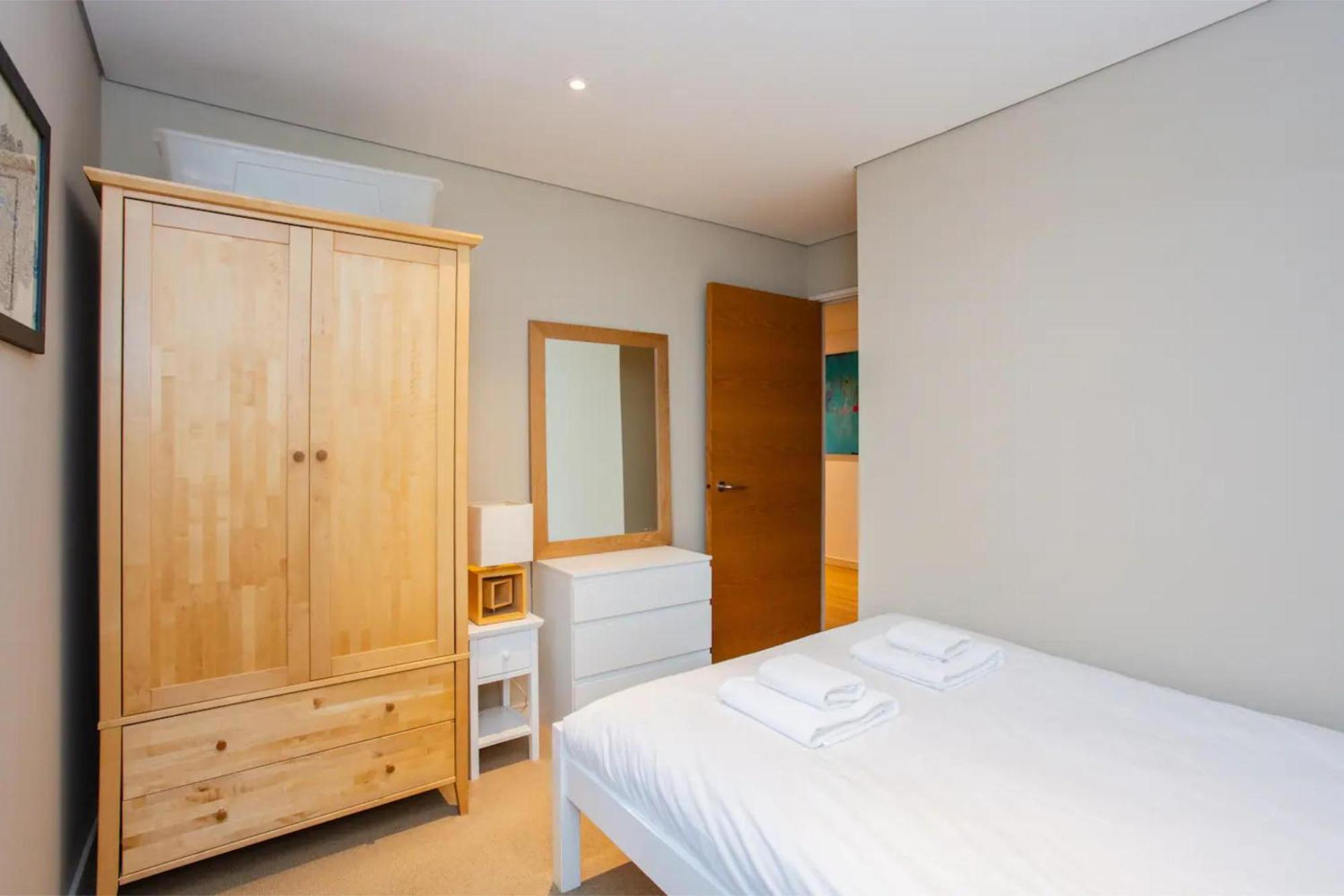Modern 3 Bedroom Apartment In Paddington لندن المظهر الخارجي الصورة
